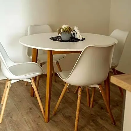 Parkview Hotell 3*